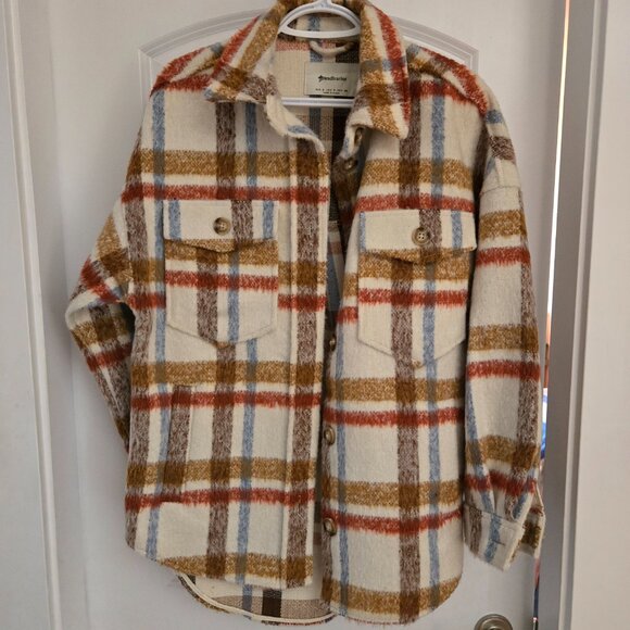 Ladies Plaid Jacket - Picture 4 of 4